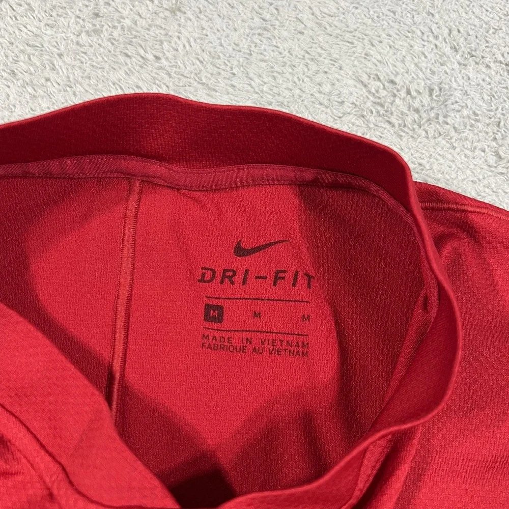 Nike Tiger Woods Polo Shirt Mens Medium Sunday Red Blade Collar Golf BV9219